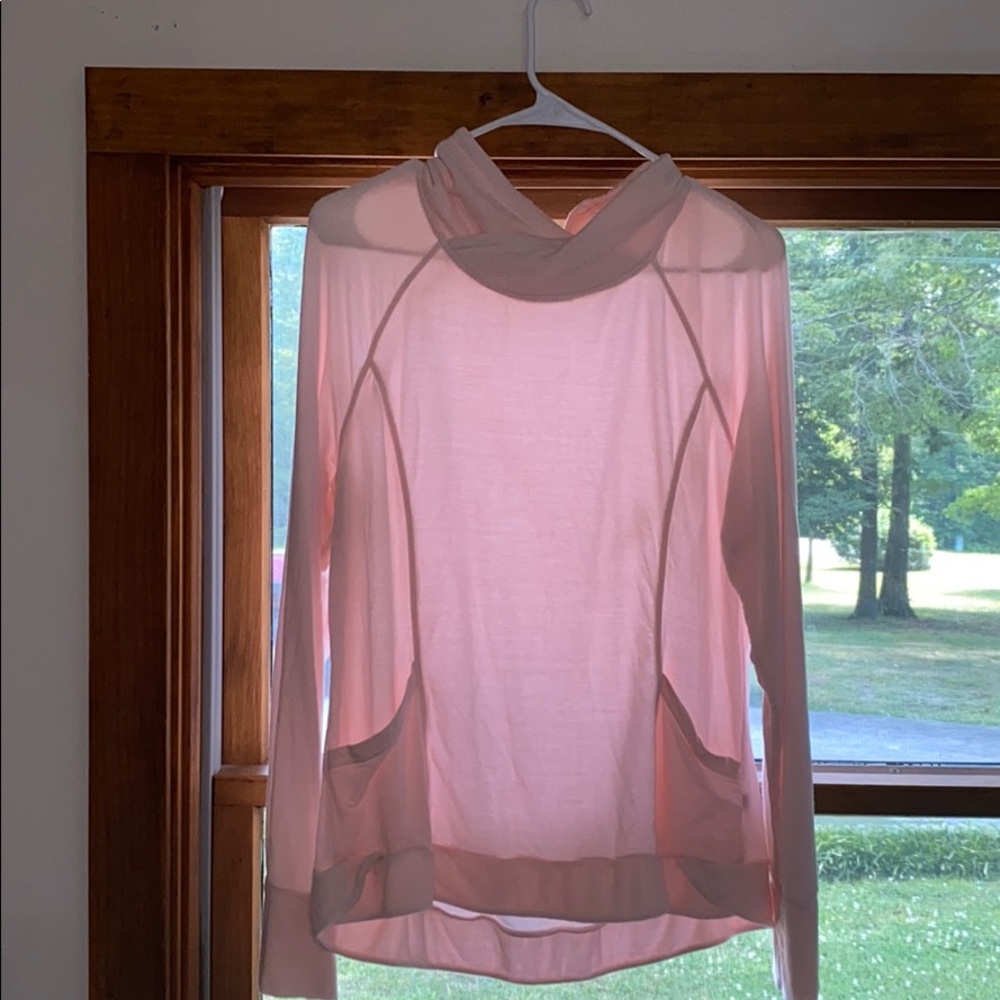Active long sleeve shirt